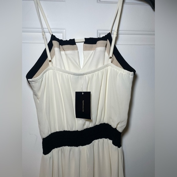 Heart Soul Woman’s Maxi Dress Size XS NEW Spaghetti Straps Stretch Waist Flowy - Picture 3 of 8